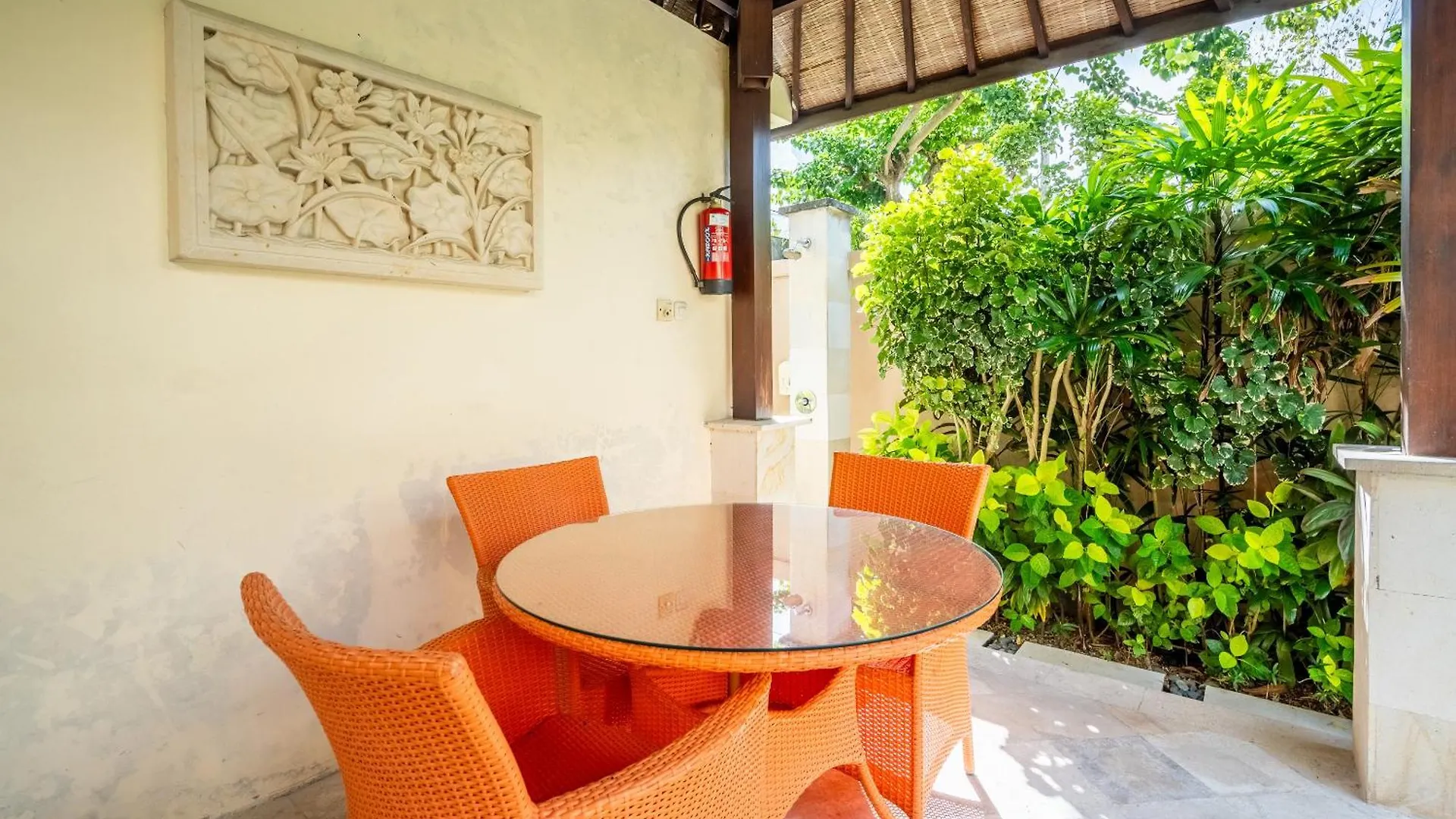 Cempaka Villa By Ibali Management Jimbaran