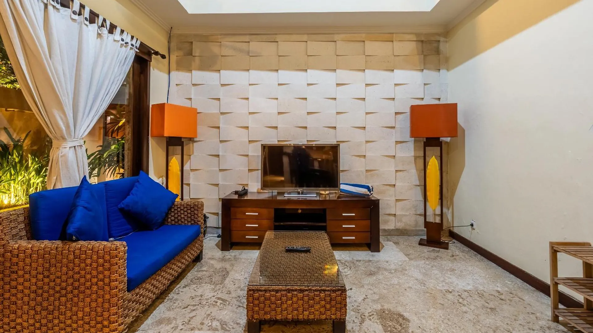 Cempaka Villa By Ibali Management Jimbaran
